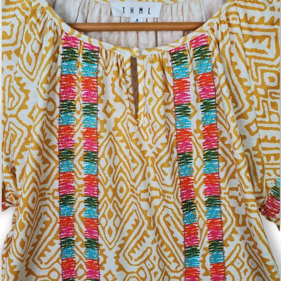 Anthropologie THML SZ S Gold & White Embroidered Top Pom Pom Sleeves Boho - Picture 3 of 7